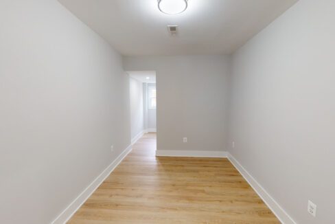 101-53rd-St-SE-1-3-Bedroom-1-Bath-03112023_155729