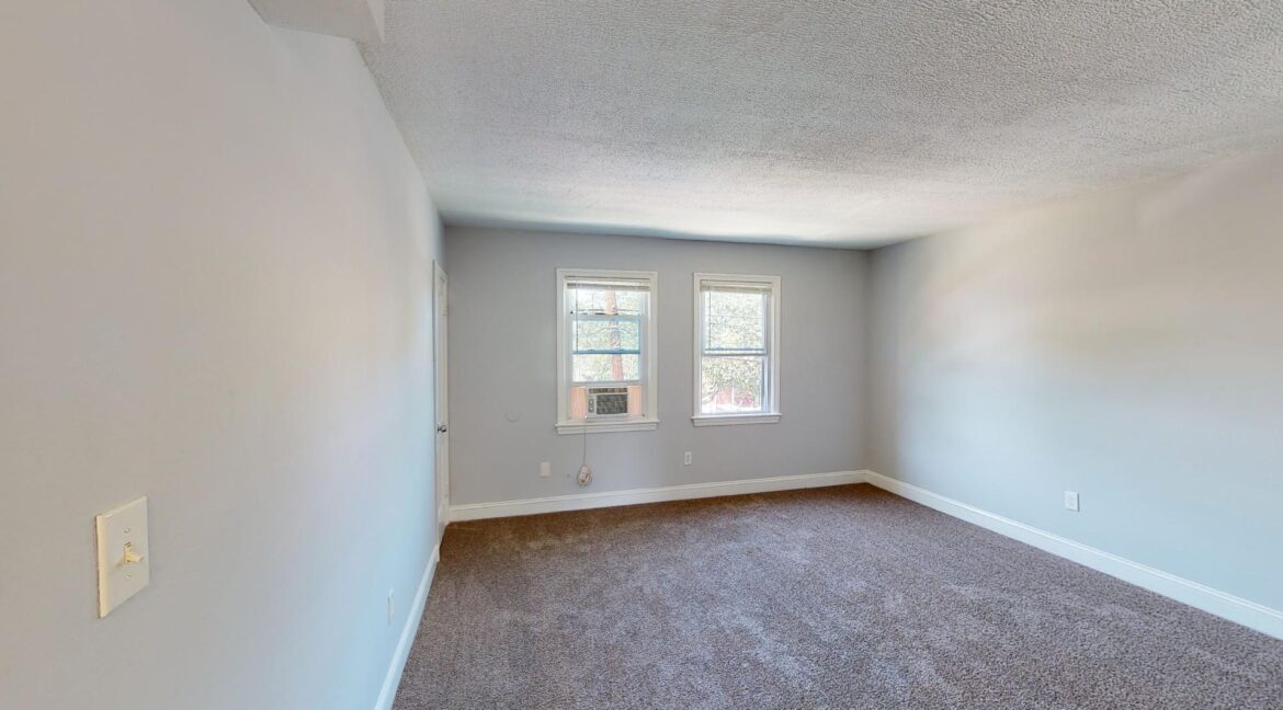 5431-C-St-SE-3-1-Bedroom-1-Bath-05252023_183059