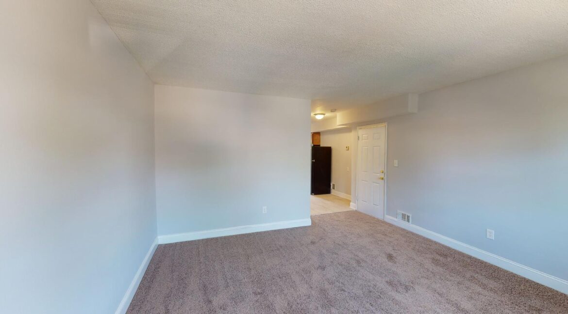 5431-C-St-SE-3-1-Bedroom-1-Bath-05252023_183106