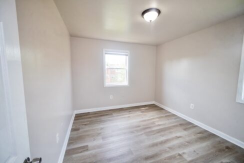 B3DAEAA6-3871-4303-83DA-098736BF43CA