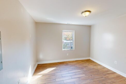 3063-30th-St-SE-4-3-Bed-1-Bath-11102023_110303