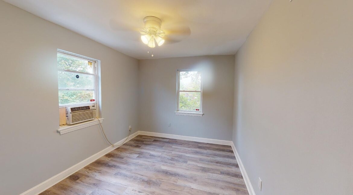 501-19th-St-NE-2-10132021_170151