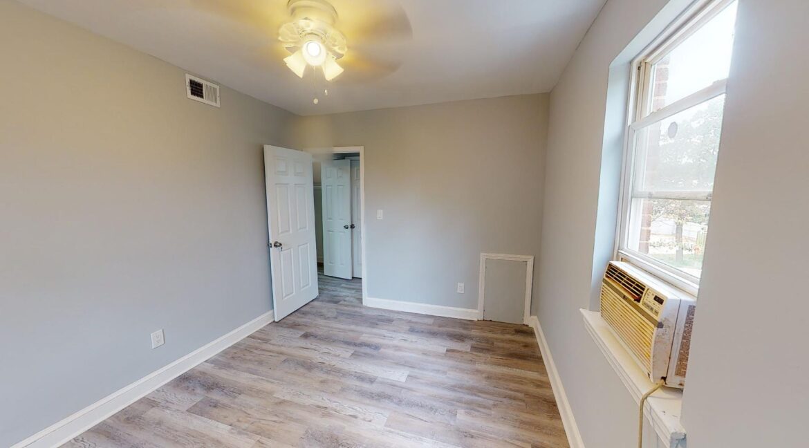 501-19th-St-NE-2-10132021_170201