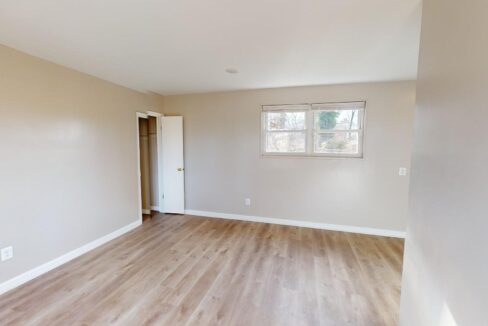 1329-29th-St-SE-4-1-Bed-1-Bath-12292023_143512