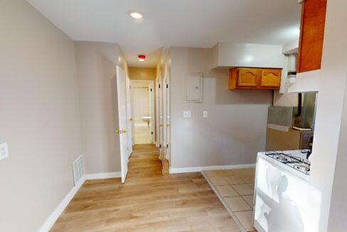 1329-29th-St-SE-4-1-Bed-1-Bath-12292023_143715