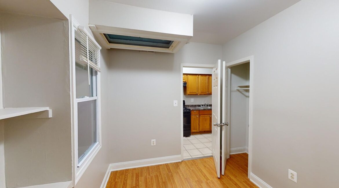 208-36th-St-NE-3-Bed-1-Bath-01242024_174524