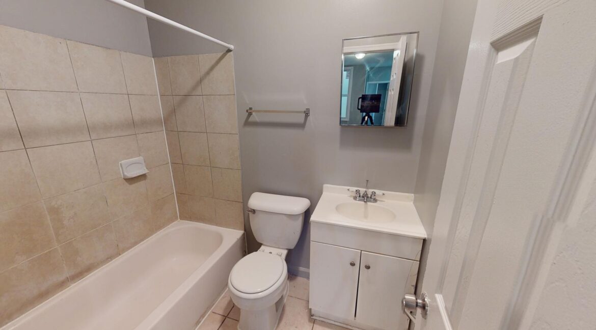 165-36th-St-NE-3-3-Bed-1-Bath-03152024_174604