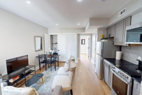1825-Providence-St-NE-4-2-Bed-1-Bath-04162025_162050