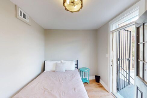 1825-Providence-St-NE-4-2-Bed-1-Bath-04162025_162139