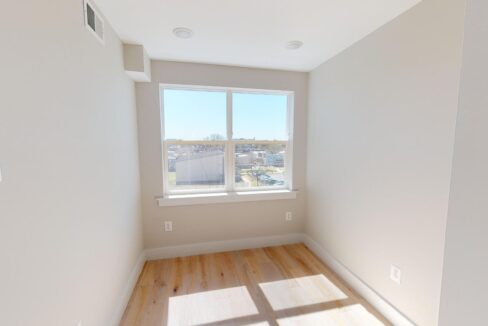 2011-Benning-Rd-NE-4-2-Bed-Den-2-Bath-03112024_192215