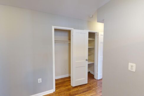 1911-18th-St-SE-202-2-Bedroom-1-Bath-04102024_162817