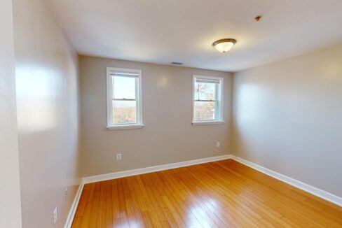 1530-28th-Pl-SE-301-1-Bed-1-Bath-12072024_184917