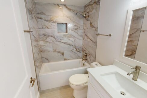 201-Kennedy-St-NW-7-1-Bed-1-Bath-11232024_205521