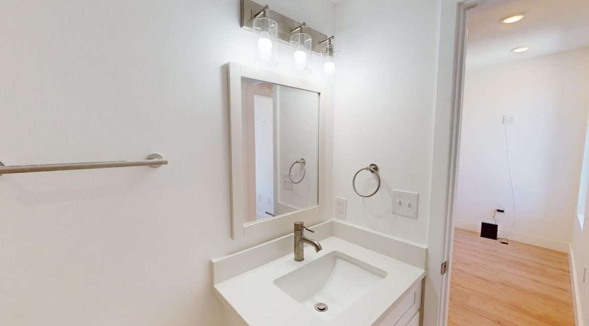 201-Kennedy-St-NW-7-1-Bed-1-Bath-11232024_205628