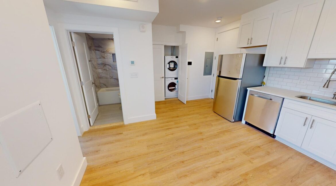 201-Kennedy-St-NW-7-1-Bed-1-Bath-11232024_205846