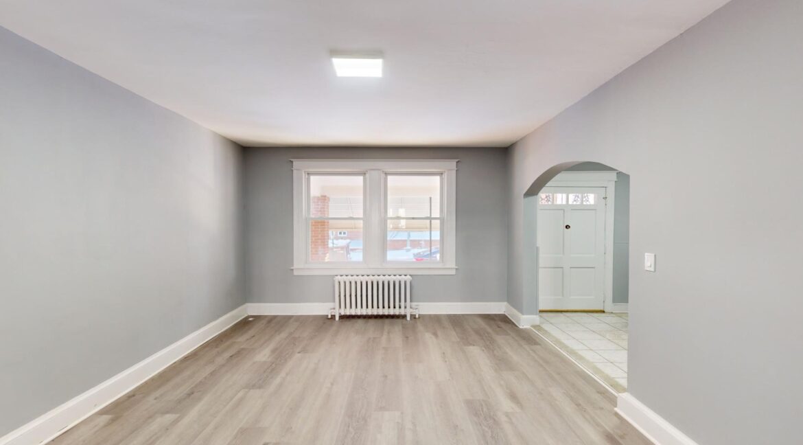 733-Madison-St-NW-4-Bed-2-Bath-01232025_203734