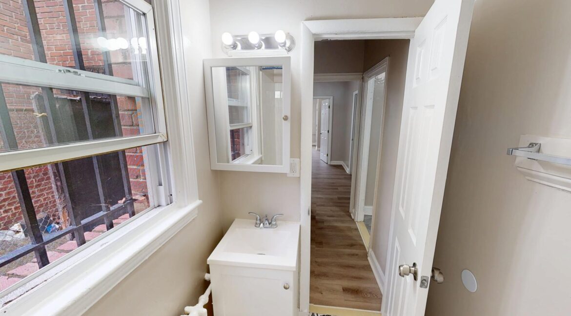 1853-Kendall-St-NE-2-02062025_214043