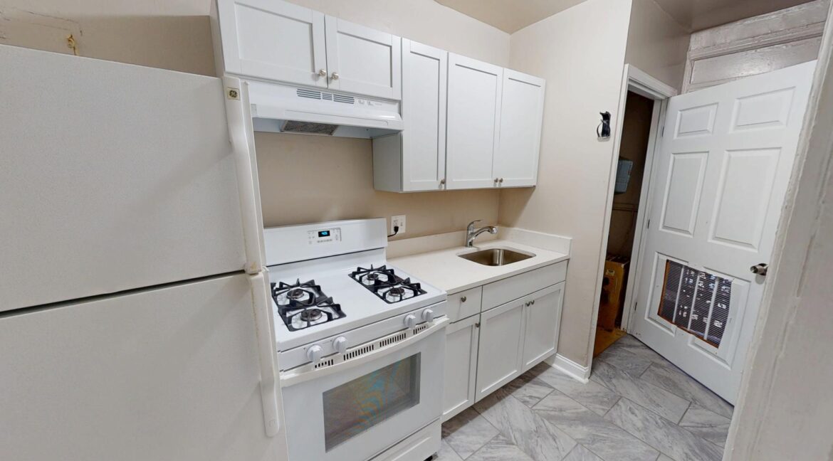 1853-Kendall-St-NE-2-02062025_214105