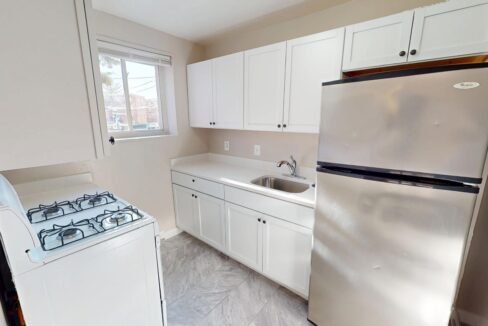 2930-Knox-Pl-SE-103-02072025_175936