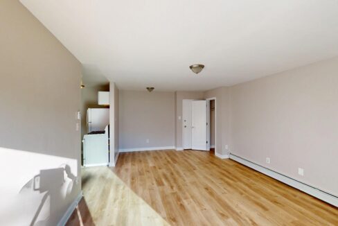1810-29th-St-SE-104-1-Bed-1-Bath-03032025_191210