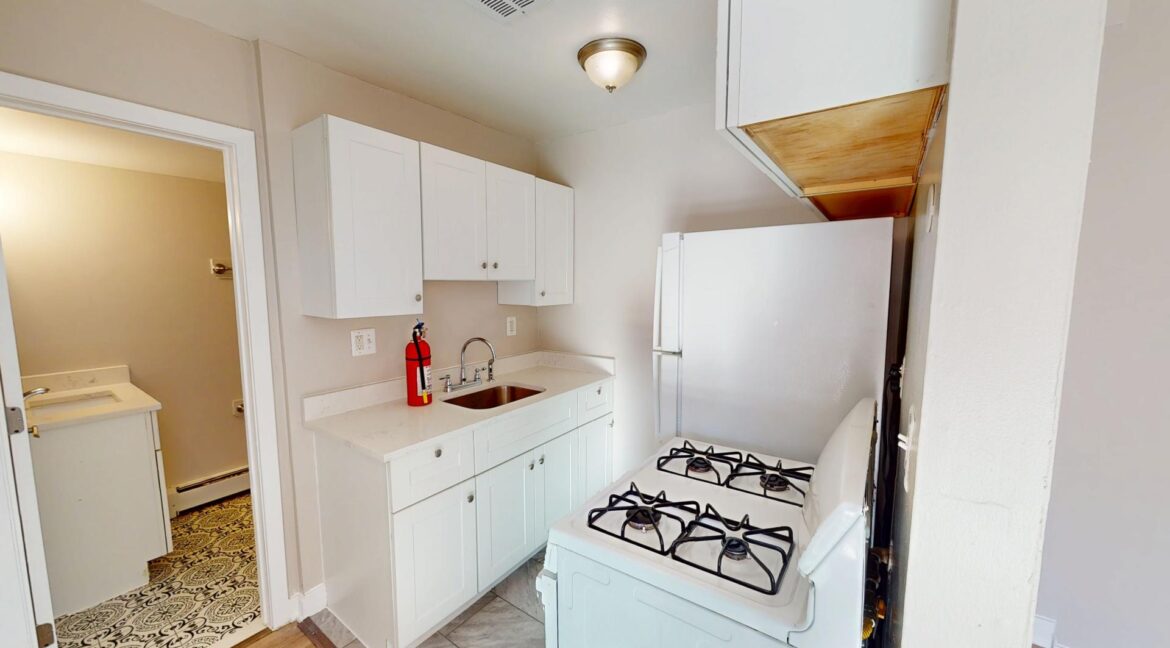 1810-29th-St-SE-104-1-Bed-1-Bath-03032025_191222