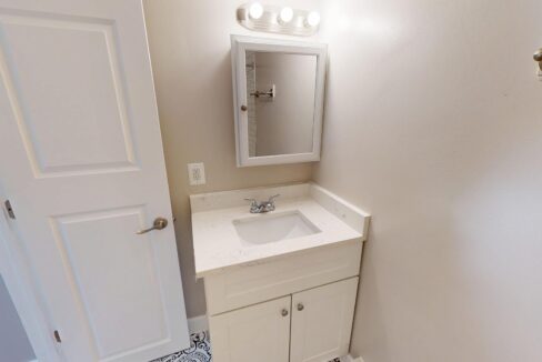 1810-29th-St-SE-104-1-Bed-1-Bath-03032025_191325