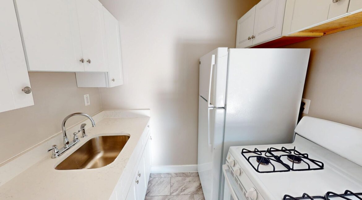 1810-29th-St-SE-104-1-Bed-1-Bath-03032025_191346