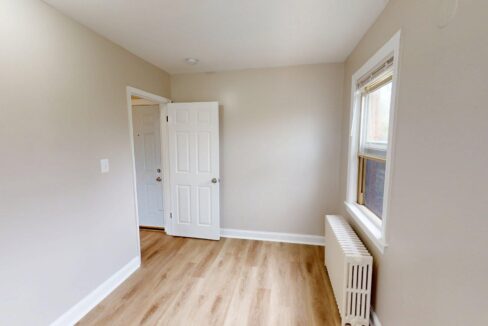 2912-Southern-Ave-SE-4-3-Bed-1-Bath-04102025_180050