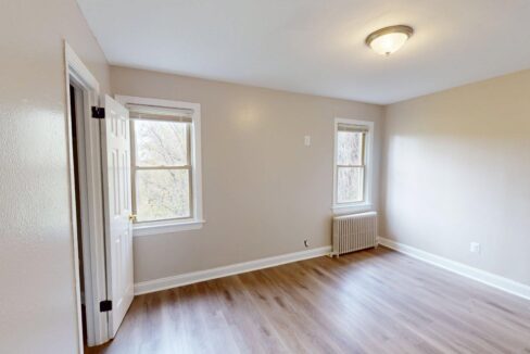 2912-Southern-Ave-SE-4-3-Bed-1-Bath-04102025_180204