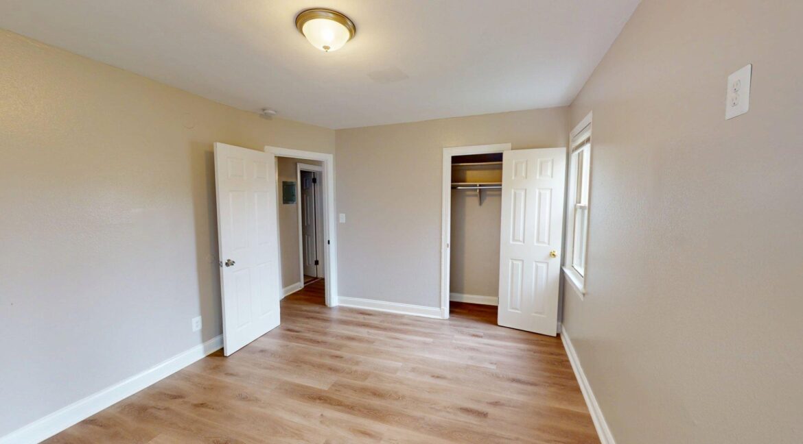 2912-Southern-Ave-SE-4-3-Bed-1-Bath-04102025_180218