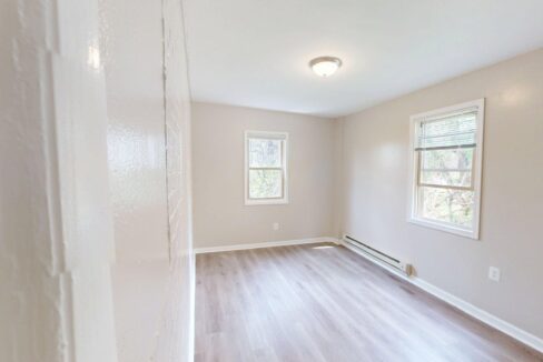 2912-Southern-Ave-SE-4-3-Bed-1-Bath-04102025_180705