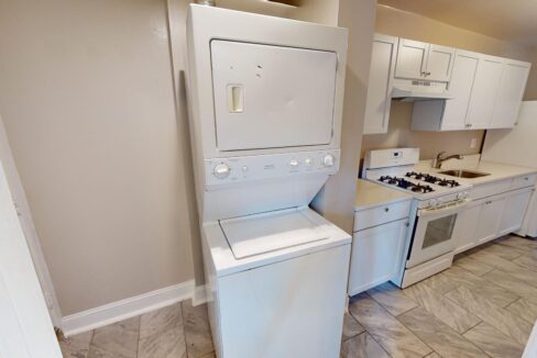 3137-Buena-Vista-Terrace-SE-3-3-Bed-1-Bath-01172025_185444