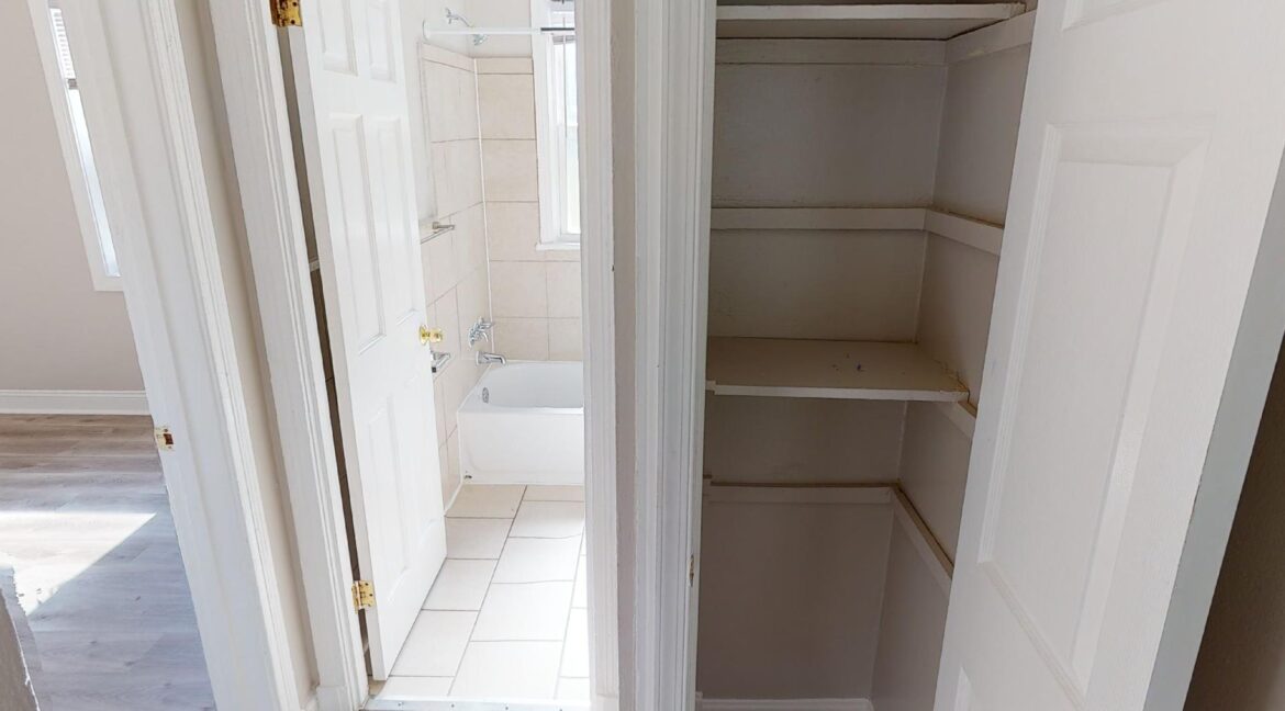 3317-15th-St-SE-3-07112022_192638