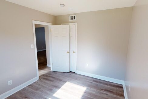 3317-15th-St-SE-3-07112022_192801