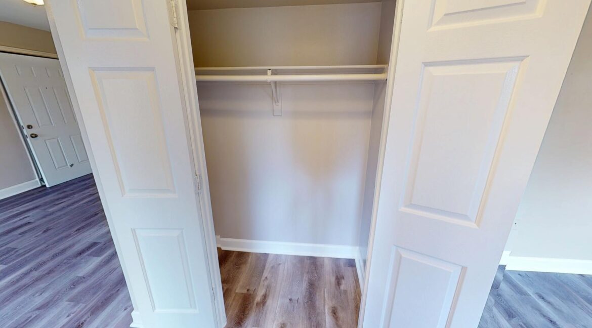 5210-Just-St-NE-8-1-Bedroom-1-Bath-03062025_151436