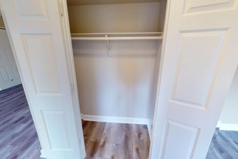 5210-Just-St-NE-8-1-Bedroom-1-Bath-03062025_151436