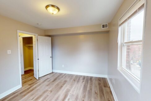 5210-Just-St-NE-8-1-Bedroom-1-Bath-03062025_151458