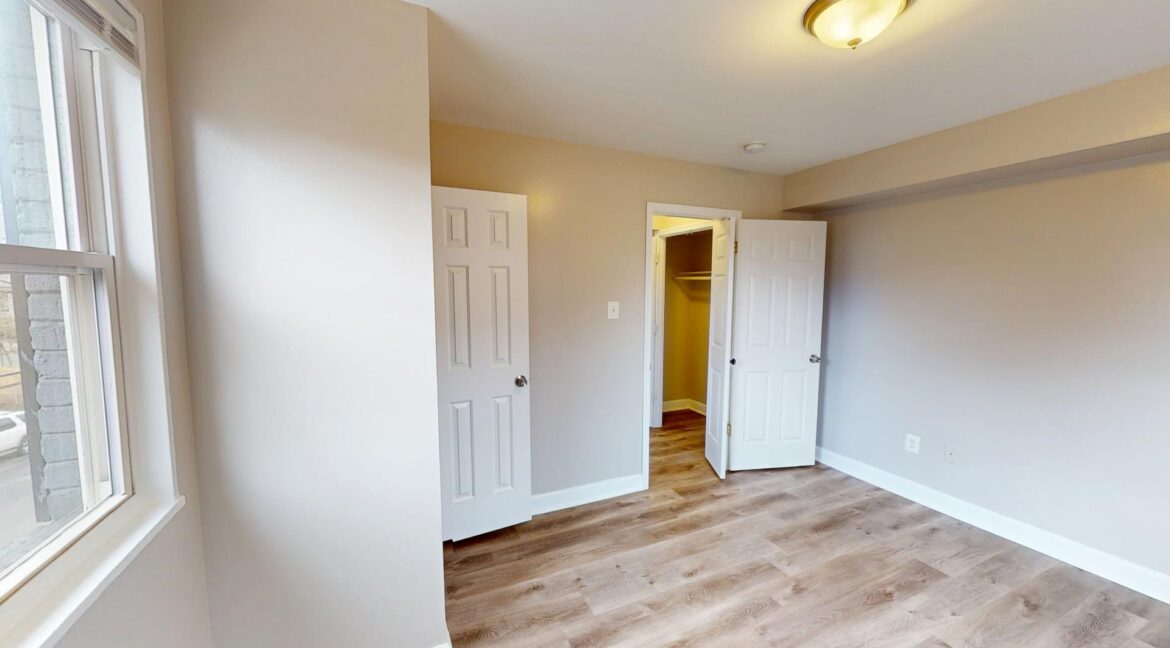 5210-Just-St-NE-8-1-Bedroom-1-Bath-03062025_151503