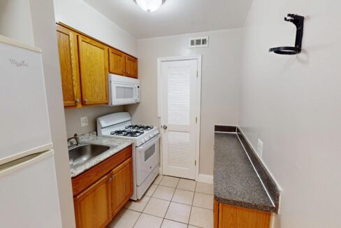 5210-Just-St-NE-8-1-Bedroom-1-Bath-03062025_151558