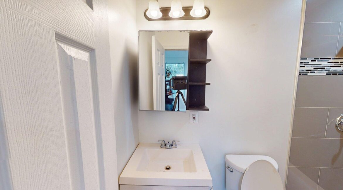 1608-18th-St-SE-1-6-Bed-4-Bath-03172026_191529