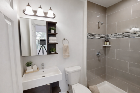 25DF7626-6CDA-4193-8100-8E01F7EDAB7D