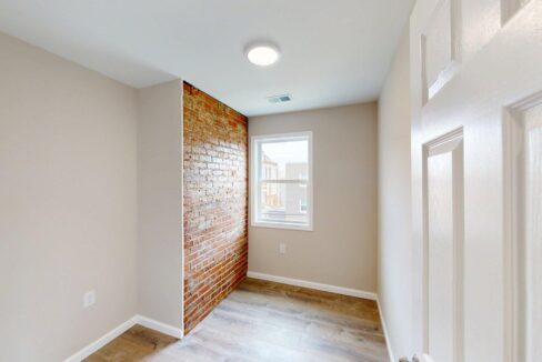 2825-2431-Alabama-Ave-SE-3-Bed-1-Bath-04102025_160410