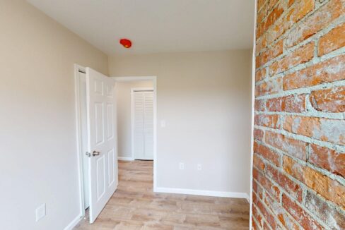 2825-2431-Alabama-Ave-SE-3-Bed-1-Bath-04102025_160424