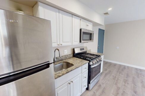 4203-Edson-Pl-NE-2B-2-Bed-1-Bath-04082025_174112