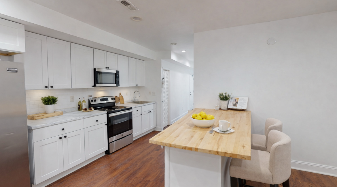 A2447AA6-A278-4318-B8A3-A865290DD1EB