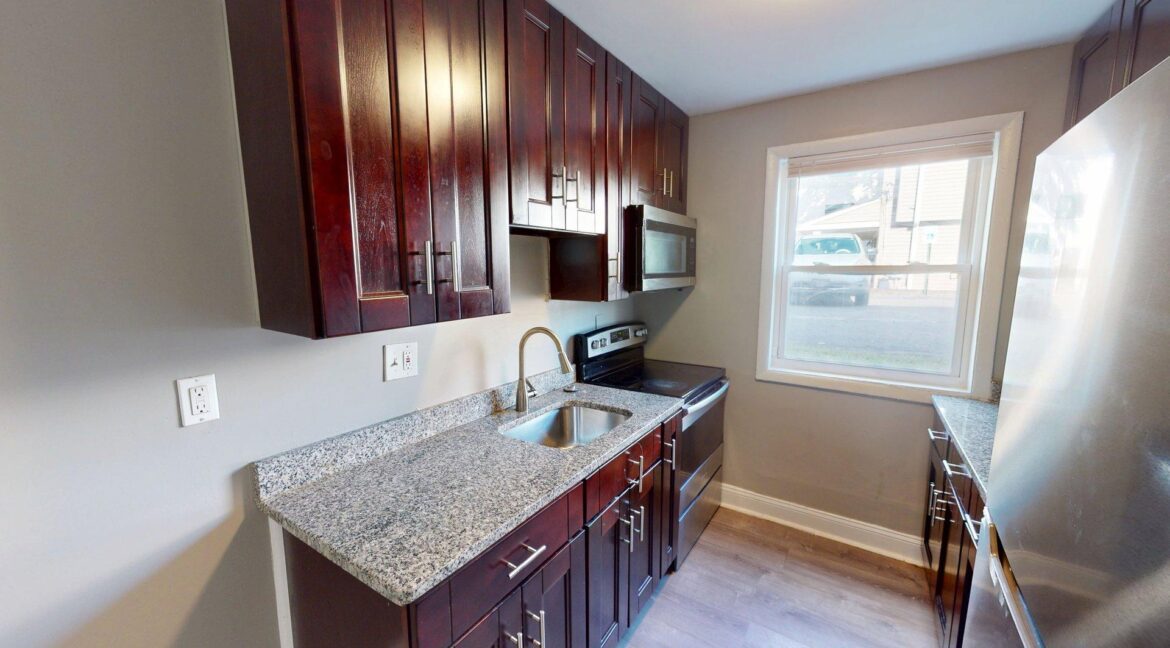 4919-A-St-SE-2-Bed-1-Bath-08272025_141300