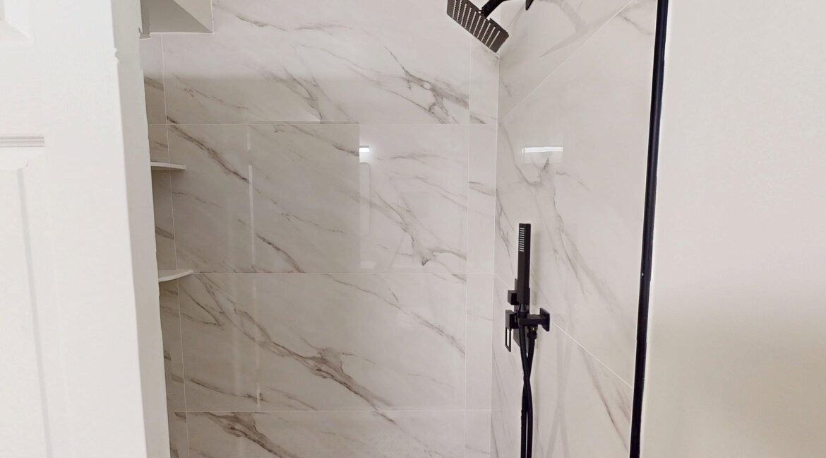 1230-Penn-St-NE-3-2-Bed-1-Bath-09052025_232452