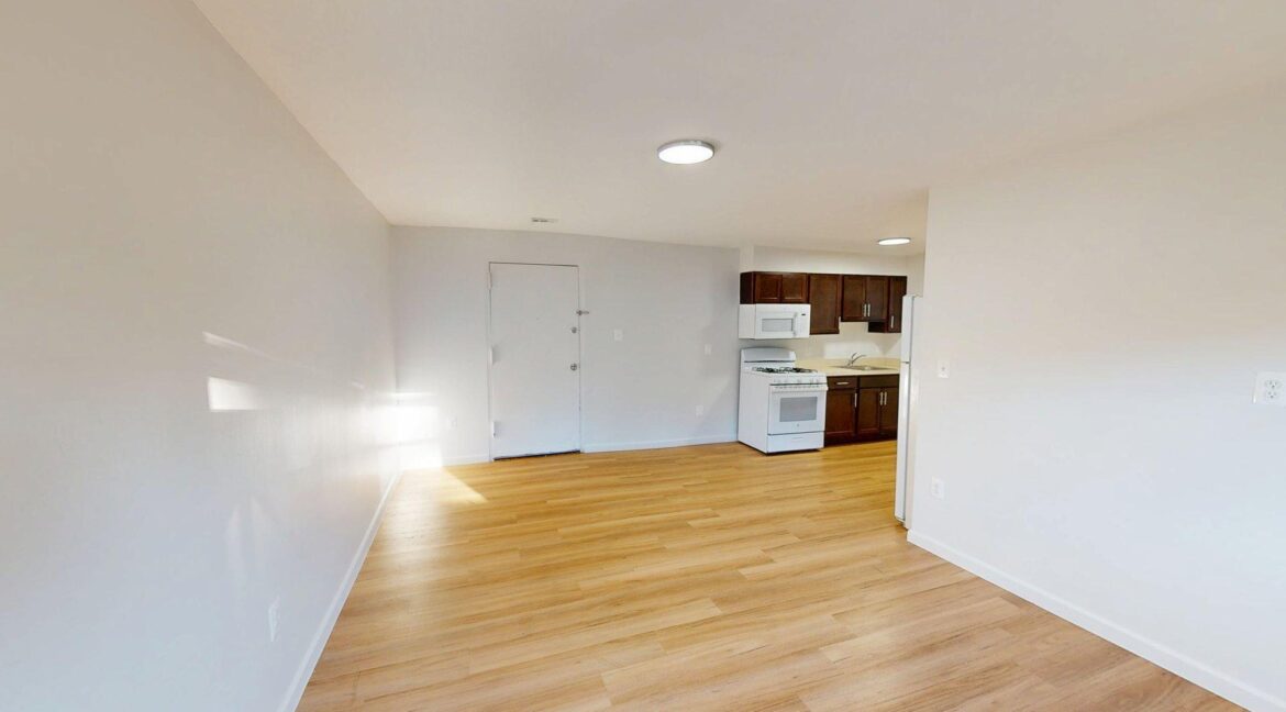 125-Yuma-St-SE-108-3-Bed-1-Bath-10152025_205036