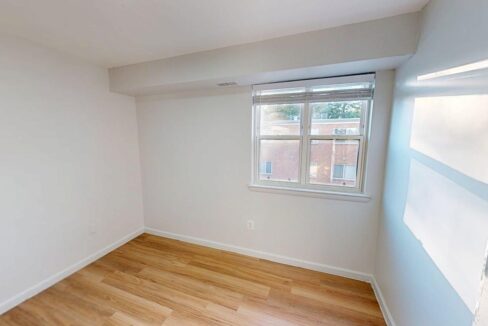 125-Yuma-St-SE-108-3-Bed-1-Bath-10152025_205322