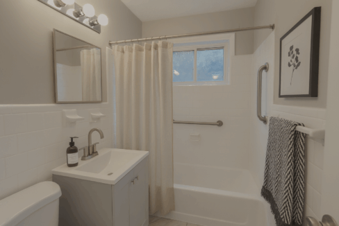 CC44AB19-4C5C-403F-8D60-A34F9294E58F